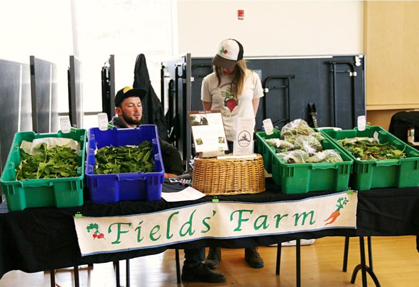 Field Farm presents their produce. The Fields Farm is a ten acre farm located in Bend Oregon that is family-owned. This farm has been growing produce since 1989 and is celebrating their 28th year in business.
