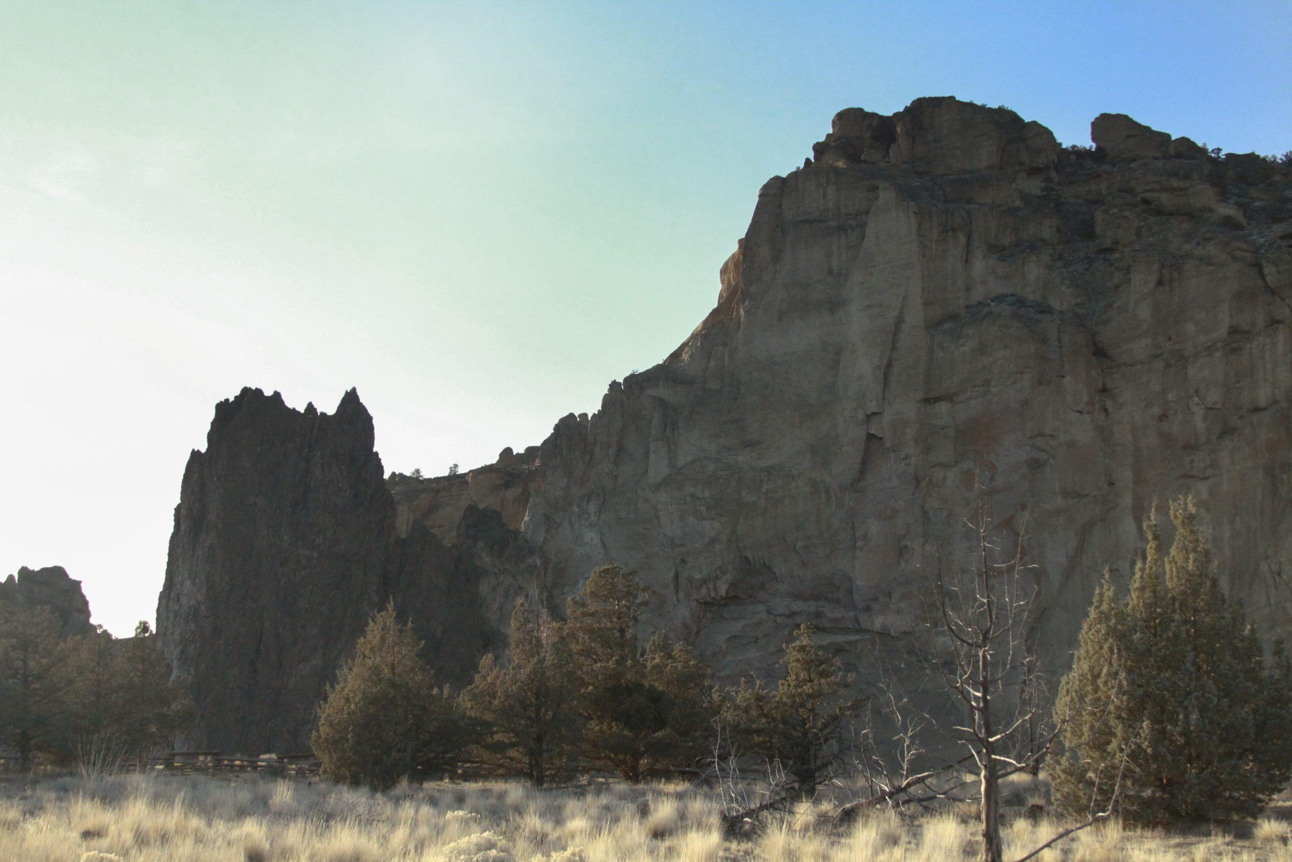 The sights, hikes, and history of Smith Rock – Photo Gallery