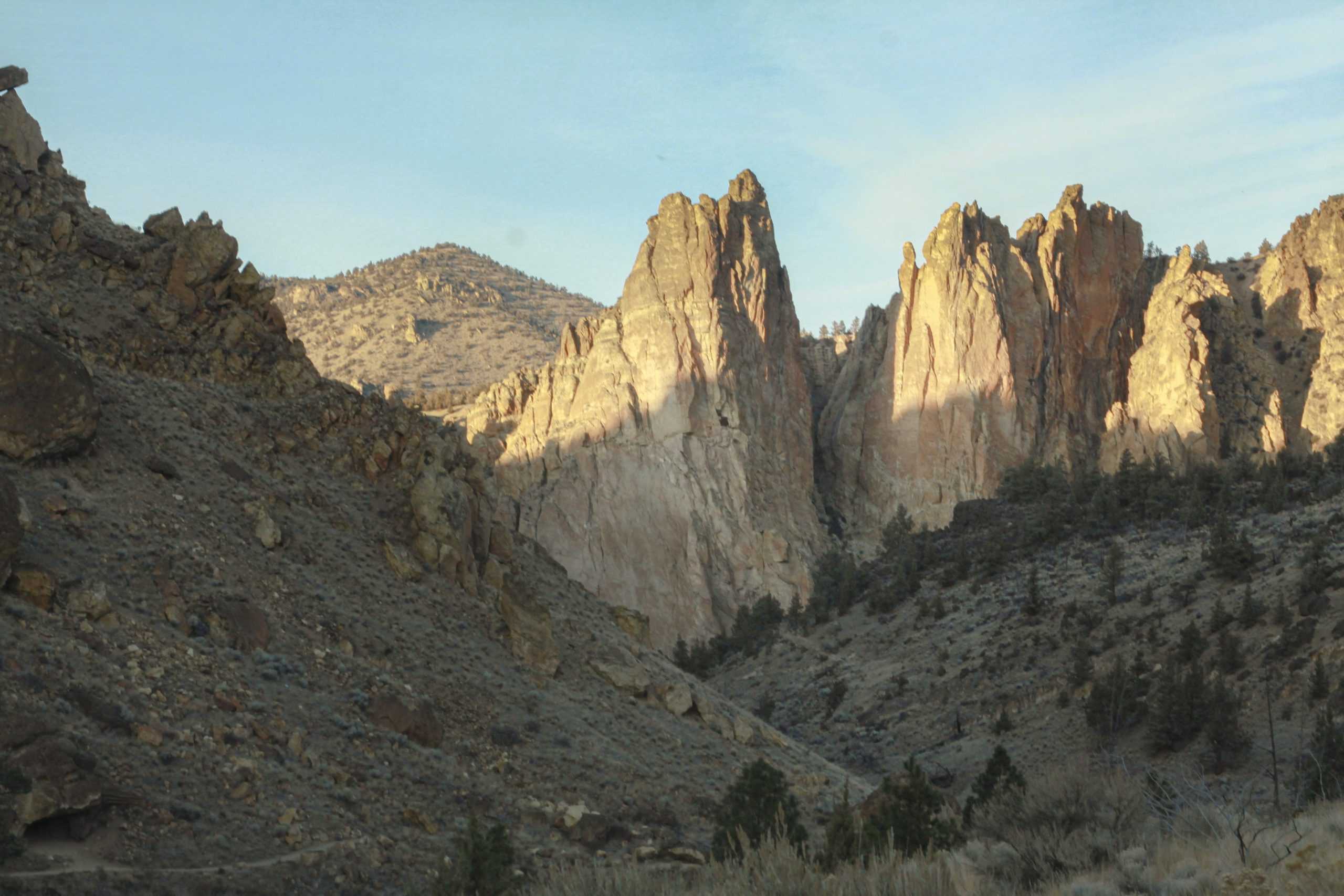 The sights, hikes, and history of Smith Rock – Photo Gallery