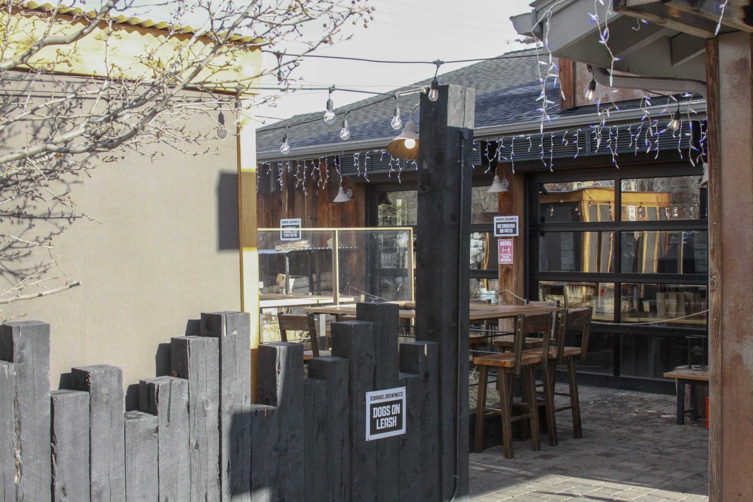 Outdoor dining in a winter wonderland – Photo Gallery