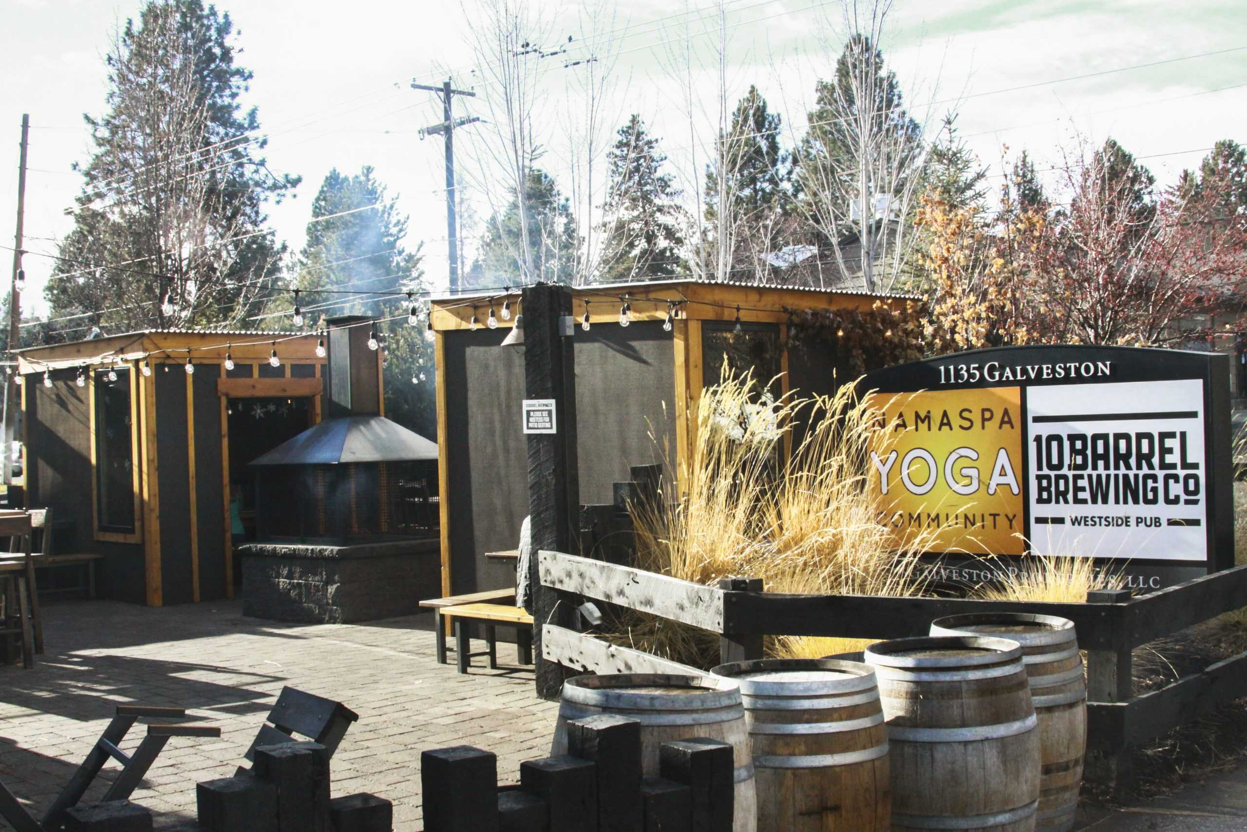 Outdoor dining in a winter wonderland – Photo Gallery