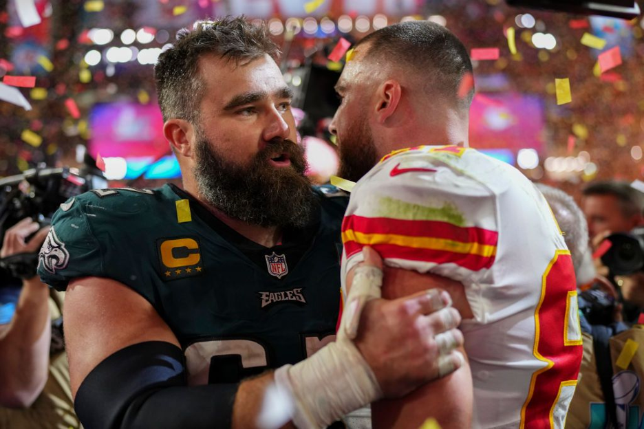 Kelce+brothers+Jason+%28left%29+and+Travis+%28right%29+embraced+following+one+of+the+most+exhilarating+and+controversial+super+bowl+matchups+of+all+time.+%28Photo+by+Cooper+Neill%2FGetty+Images%29