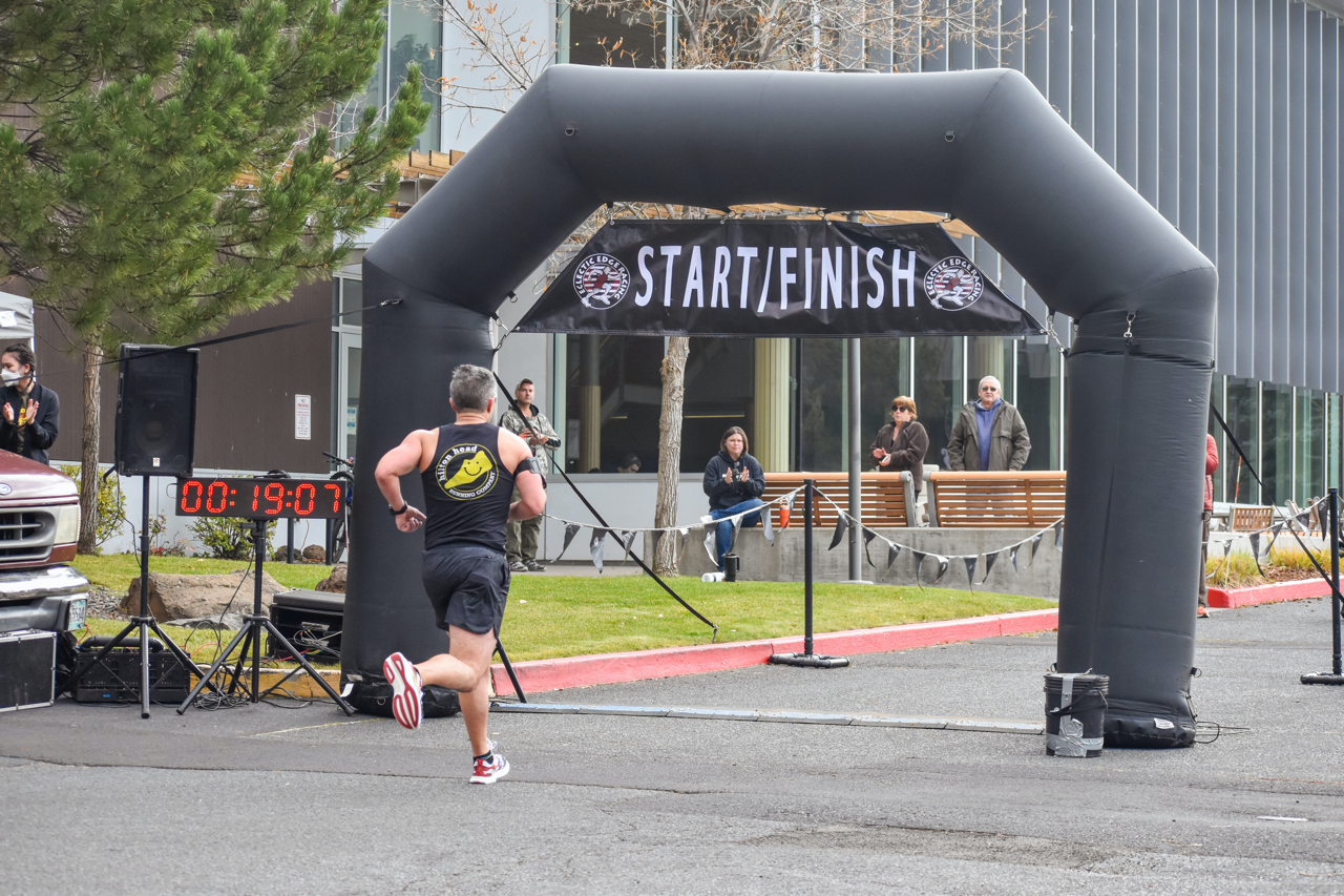 25th annual turkey and third annual toddler trot race at COCC