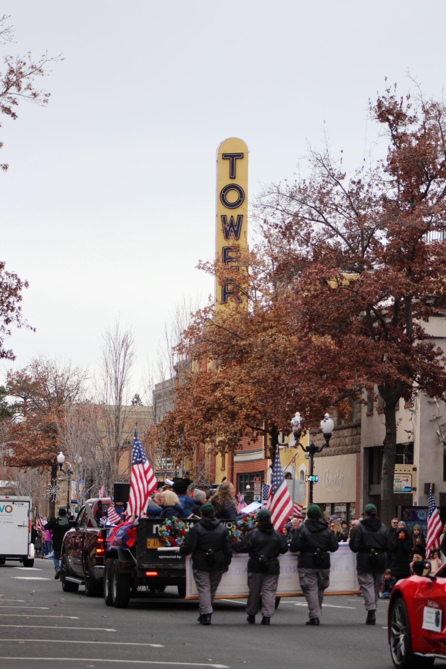Bend Hosts Veterans Day Parade In Downtown
