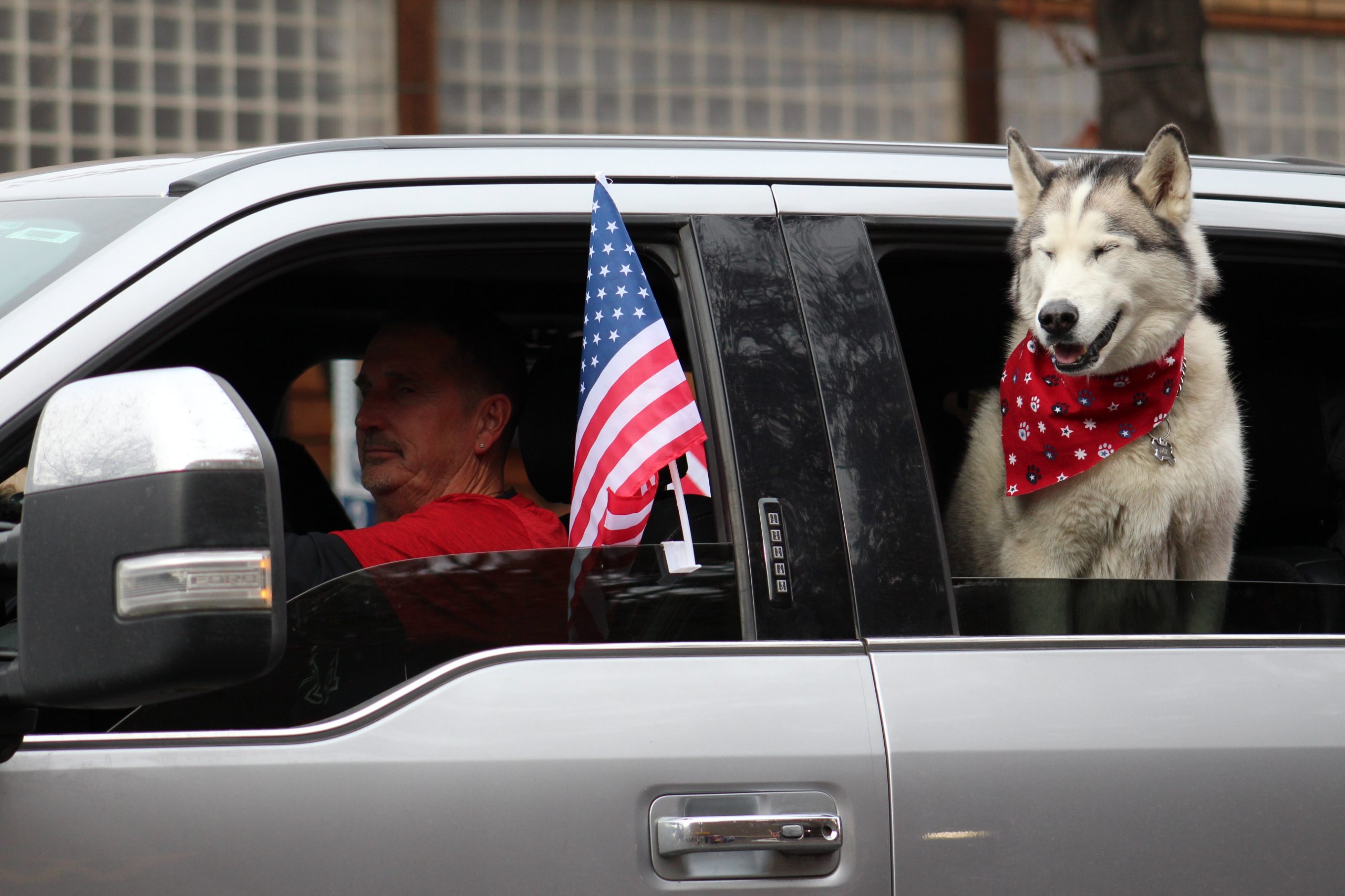 Bend Hosts Veterans Day Parade In Downtown