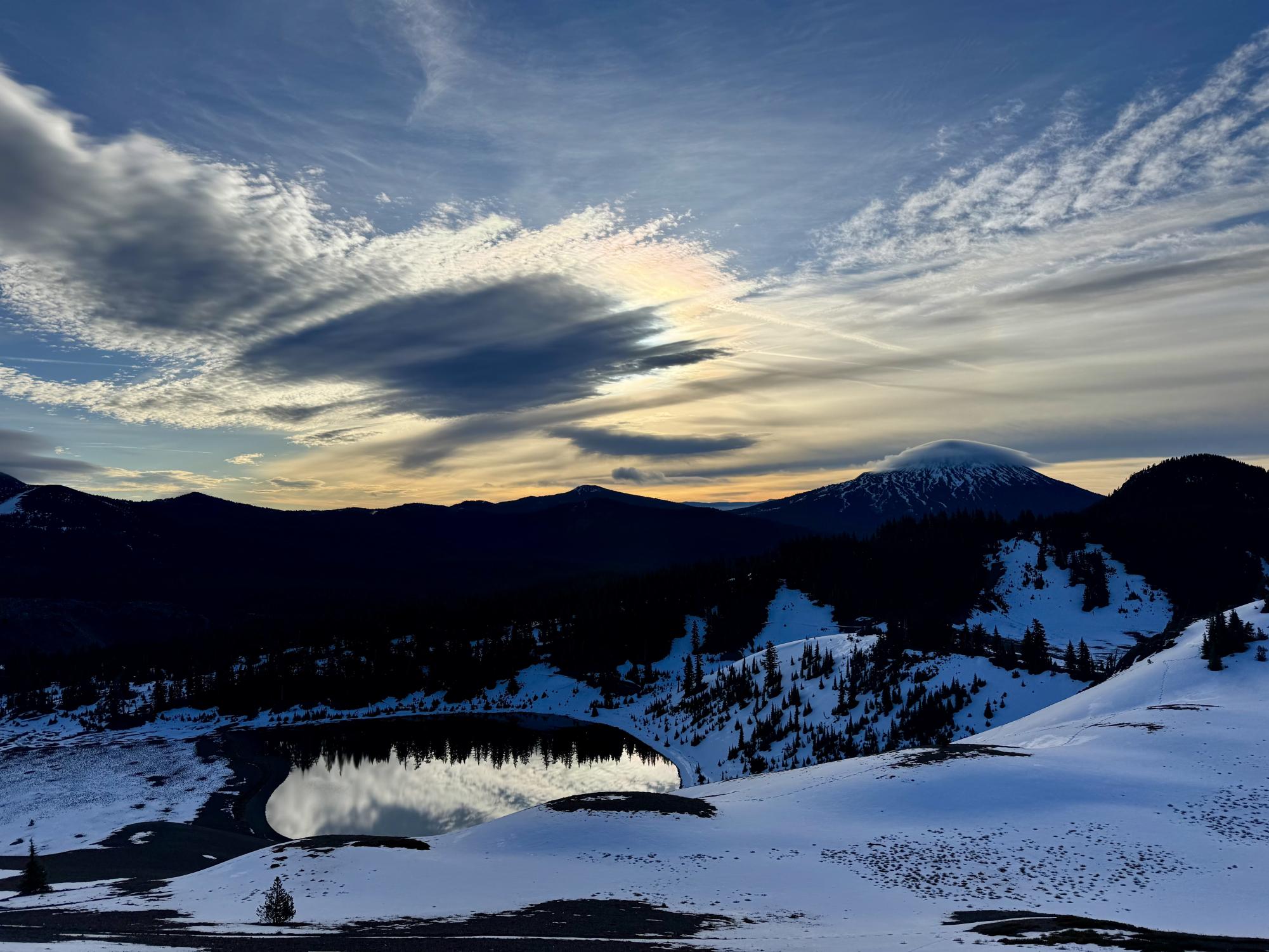 An alpine trek to South Sister