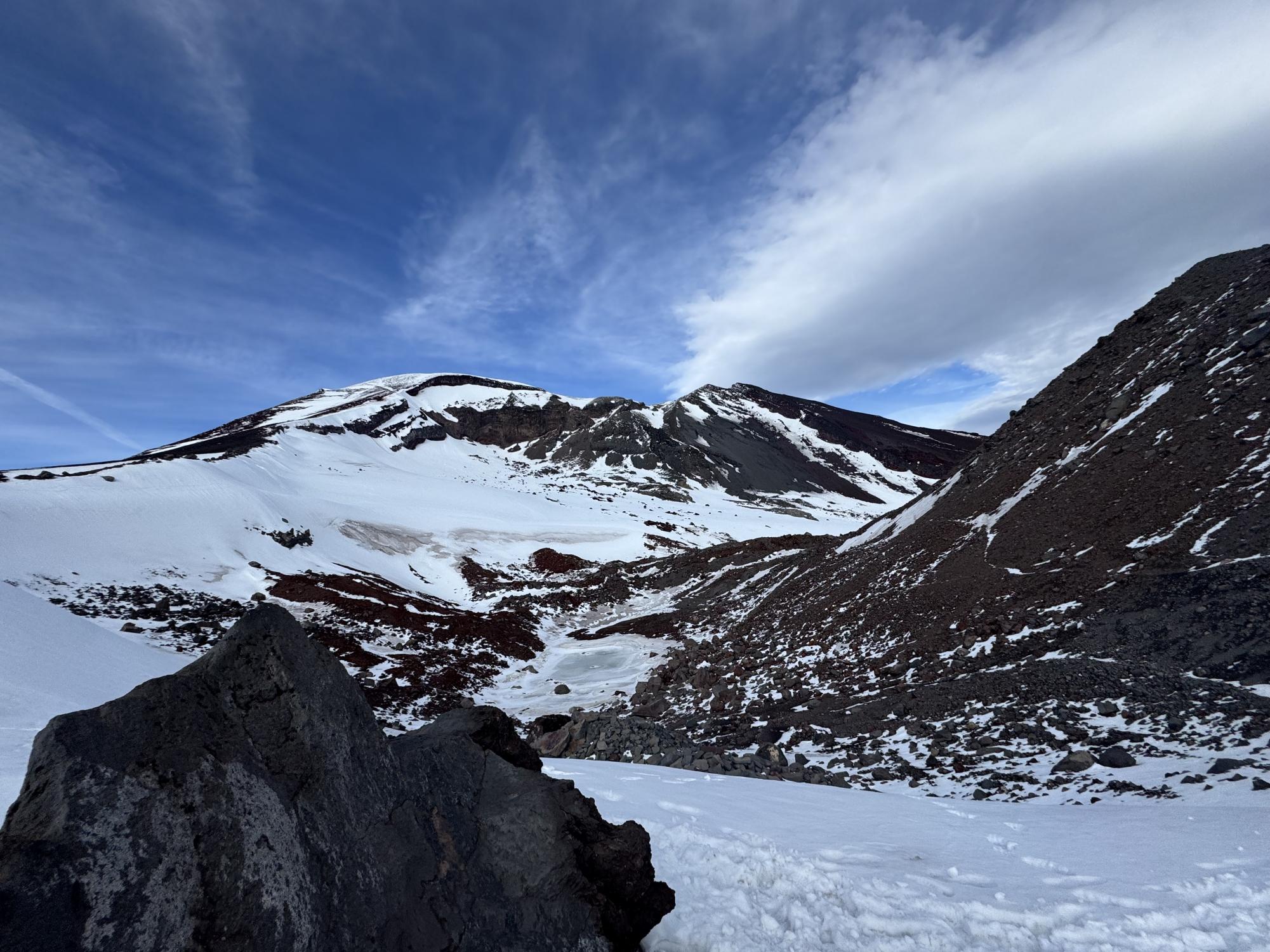An alpine trek to South Sister